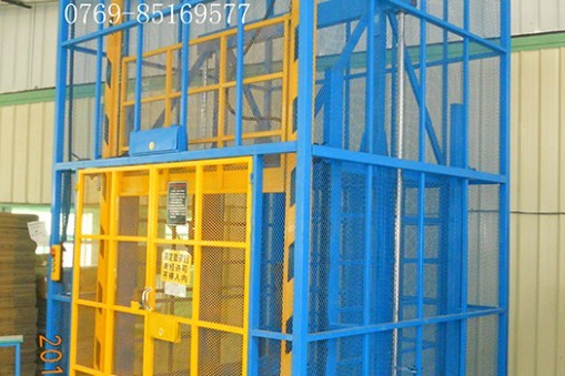 升降機安全保護措施不同路況負載條件支撐