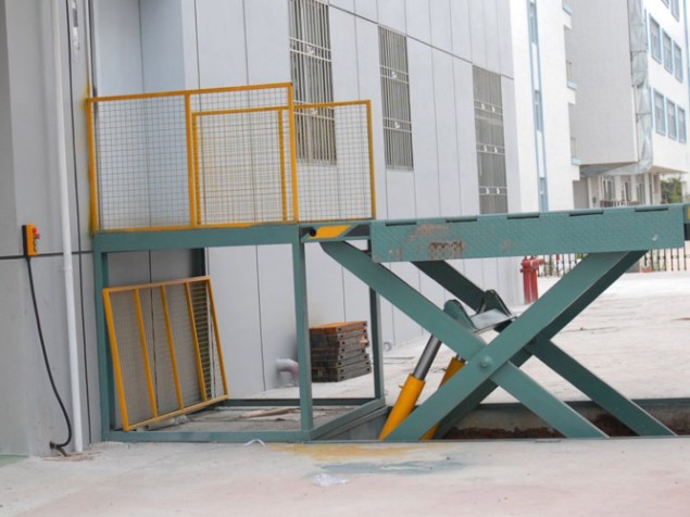 特種行業升降機