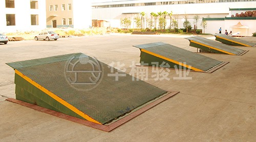 裝卸貨物登車橋類型有哪些？